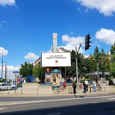 Polski Bezpłatny Parking Apartament Warszawa
