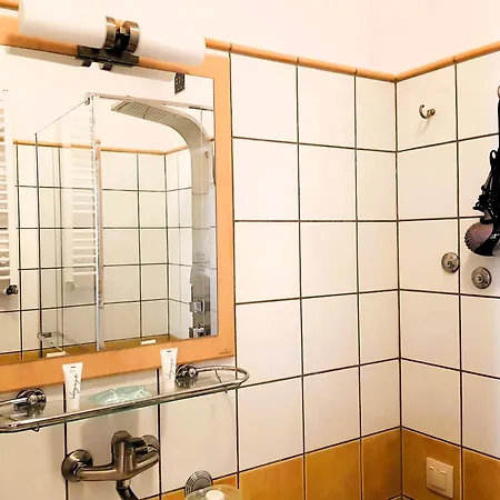 Polski Free Parking Metro Pole Mokotowskie *